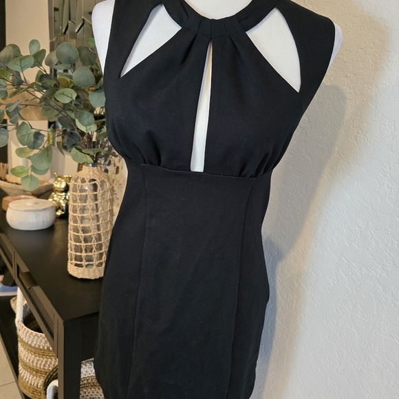 Anthropologie Maeve Women's Structured Cutout Slim Black Stretch Mini Dress S - Picture 3 of 8